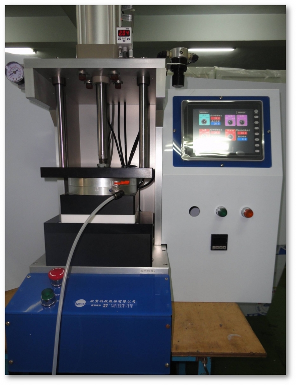 UV/熱固化奈米壓印機